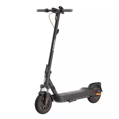 Xiaomi skuter 5 Max 60km domet, 10" tubeless gume 400W motor, uspon do 22% Xiaomi skuter 5 Max 60km domet, 10" tubeless gume 400W motor, uspon do 22%
