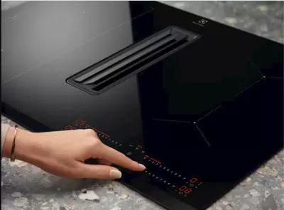 Ugradbena ploča ELECTROLUX ECC8344 indukcija+napa Ugradbena ploča ELECTROLUX ECC8344 indukcija+napa